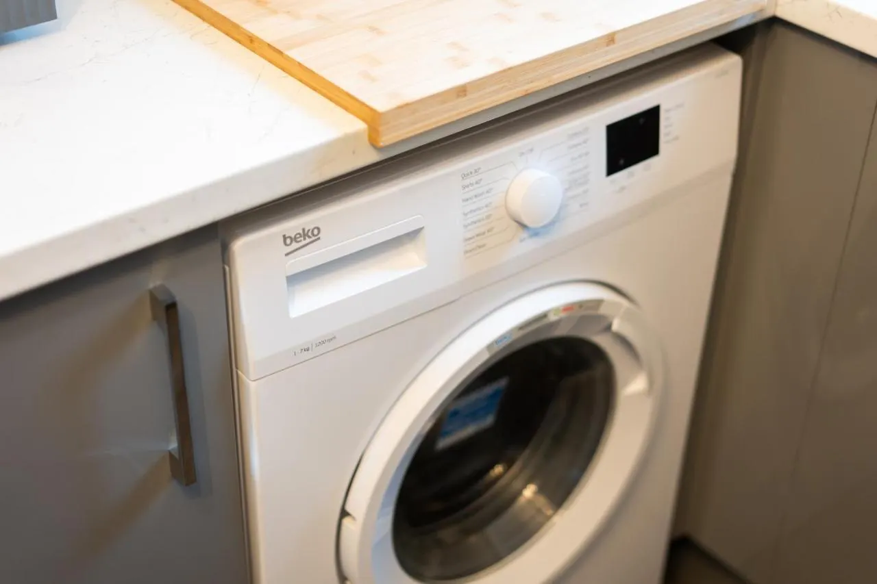 City Vibe Haven - Modern 2 Bed Apartment With High Speed Wi-Fi Belfast United Kingdom